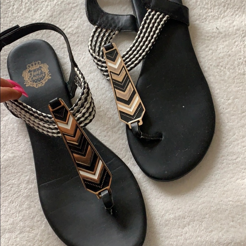 🦄 4/$40 Gold And Black Juicy Couture Sandals
